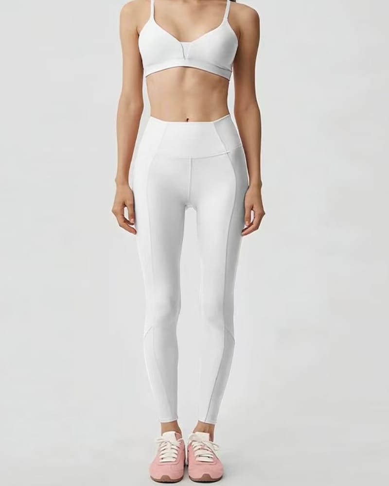 ALO Leggings — Photo 4 of 4